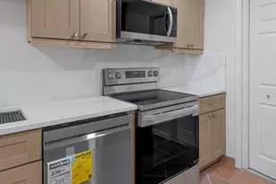 371 W 34th St, Riviera Beach, FL 33404 - Photo 10