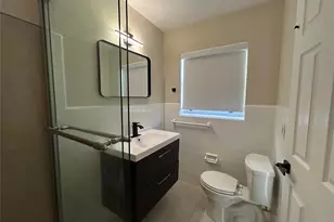 1597 SE 5th St, Deerfield Beach, FL 33441 - Photo 16