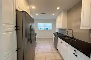 1597 SE 5th St, Deerfield Beach, FL 33441 - Photo 8