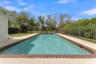 10084 Camelback Ln, Boca Raton, FL 33498 - Photo 16