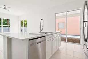 207 Isle Verde Way, Palm Beach Gardens, FL 33418 - Photo 24