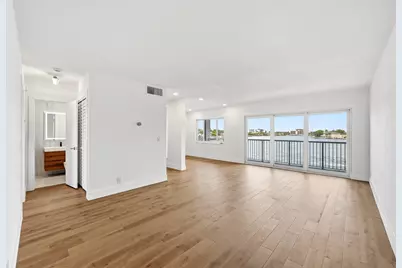 1201 S Riverside Drive #306, Pompano Beach, FL 33062 - Photo 8