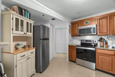 1361 S Ocean Boulevard #303, Pompano Beach, FL 33062 - Photo 1