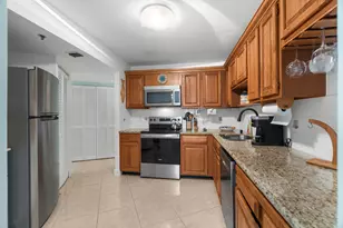 1361 S Ocean Blvd, Pompano Beach, FL 33062 - Photo 8
