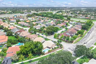 15681 Dover Ct, Davie, FL 33331 - Photo 30