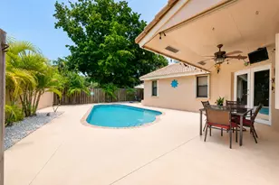 15681 Dover Ct, Davie, FL 33331 - Photo 18