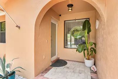 15681 Dover Court, Davie, FL 33331 - Photo 2