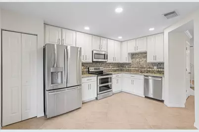 1000 Arezzo Circle, Boynton Beach, FL 33436 - Photo 8