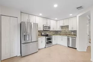 1000 Arezzo Cir, Boynton Beach, FL 33436 - Photo 8