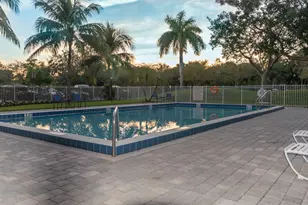 120 Sparrow Dr, Royal Palm Beach, FL 33411 - Photo 16