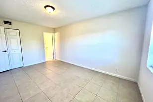 120 Sparrow Dr, Royal Palm Beach, FL 33411 - Photo 8