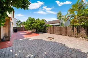 8811 SW 150th Pl Cir, Miami, FL 33196 - Photo 22