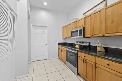 1752 SW Bonfire Terrace, Port Saint Lucie, FL 34953 - Photo 14