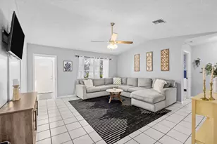 2920 SE Cypress St, Stuart, FL 34997 - Photo 6