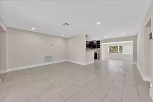 611 N Highland Dr, Hollywood, FL 33021 - Photo 16