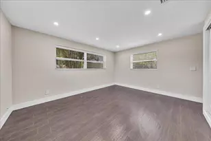 611 N Highland Dr, Hollywood, FL 33021 - Photo 28