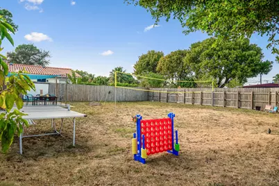 3961 NE 10th Avenue, Oakland Park, FL 33334 - Photo 24