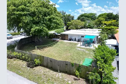 3961 NE 10th Avenue, Oakland Park, FL 33334 - Photo 42