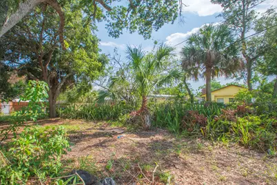 4721 28th Court, Vero Beach, FL 32967 - Photo 6