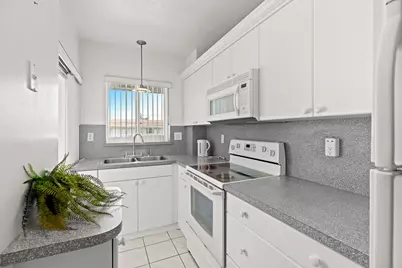 2100 NE 38th Street #243, Lighthouse Point, FL 33064 - Photo 12