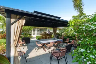 2100 NE 38th St, Lighthouse Point, FL 33064 - Photo 2