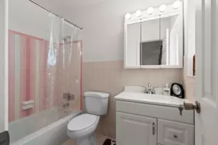 2100 NE 38th St, Lighthouse Point, FL 33064 - Photo 24
