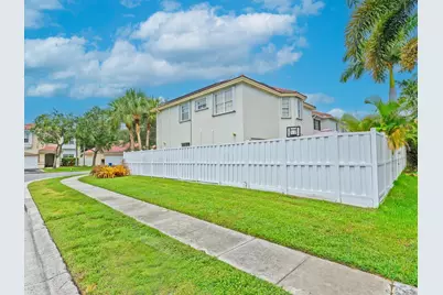 101 Gables Boulevard, Weston, FL 33326 - Photo 28