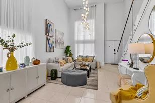 101 Gables Blvd, Weston, FL 33326 - Photo 4