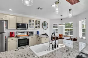 101 Gables Blvd, Weston, FL 33326 - Photo 8