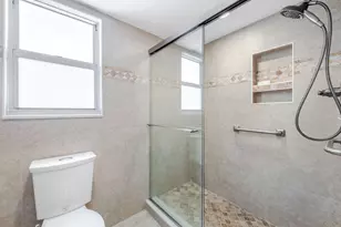 3661 Via Poinciana Rd, Lake Worth, FL 33461 - Photo 6
