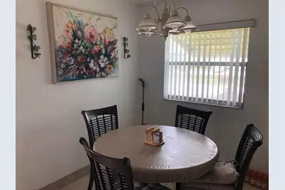 192 Valencia H #192, Delray Beach, FL 33446 - Photo 4
