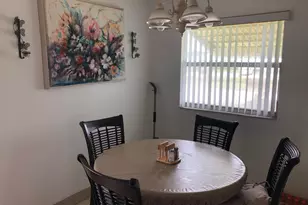 192 Valencia H, Delray Beach, FL 33446 - Photo 4