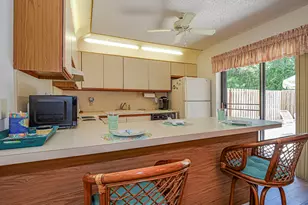 340 S Waverly Pl, Vero Beach, FL 32960 - Photo 12