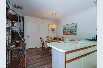 340 S Waverly Place #8b, Vero Beach, FL 32960 - Photo 14