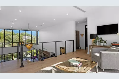 823 Ponce De Leon Drive, Fort Lauderdale, FL 33316 - Photo 30
