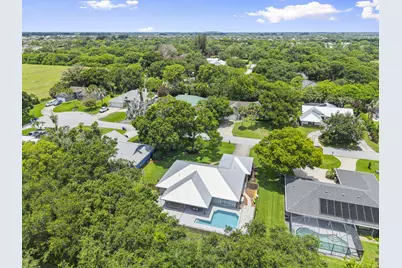 620 39th Court SW, Vero Beach, FL 32968 - Photo 32
