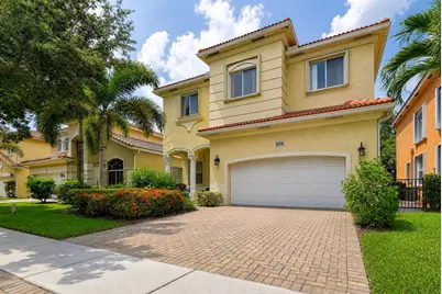 241 Gazetta Way, West Palm Beach, FL 33413 - Photo 2