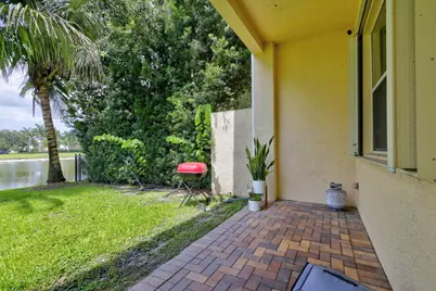 241 Gazetta Way, West Palm Beach, FL 33413 - Photo 46