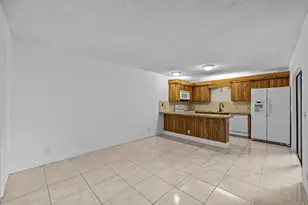 4211 Turnberry Cir, Lake Worth, FL 33467 - Photo 6