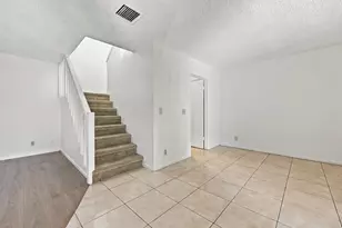 4211 Turnberry Cir, Lake Worth, FL 33467 - Photo 10