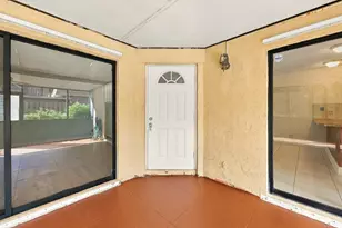 4211 Turnberry Cir, Lake Worth, FL 33467 - Photo 8