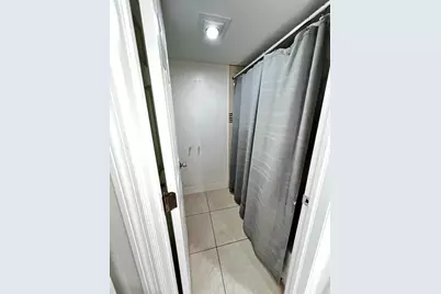 295 Woodland Road, Palm Springs, FL 33461 - Photo 10