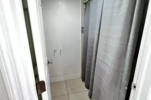 295 Woodland Rd, Palm Springs, FL 33461 - Photo 10