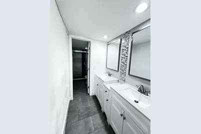 295 Woodland Road, Palm Springs, FL 33461 - Photo 16