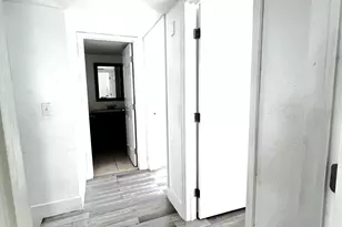 295 Woodland Rd, Palm Springs, FL 33461 - Photo 14