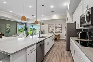8425 101st Ct, Vero Beach, FL 32967 - Photo 2