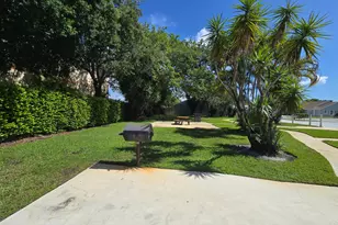 1530 Royal Forest Ct, West Palm Beach, FL 33406 - Photo 46