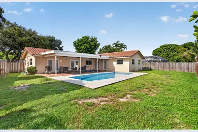 11241 NW 42nd Street, Coral Springs, FL 33065 - Photo 4