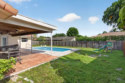 11241 NW 42nd Street, Coral Springs, FL 33065 - Photo 34