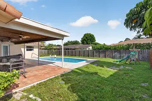 11241 NW 42nd St, Coral Springs, FL 33065 - Photo 34